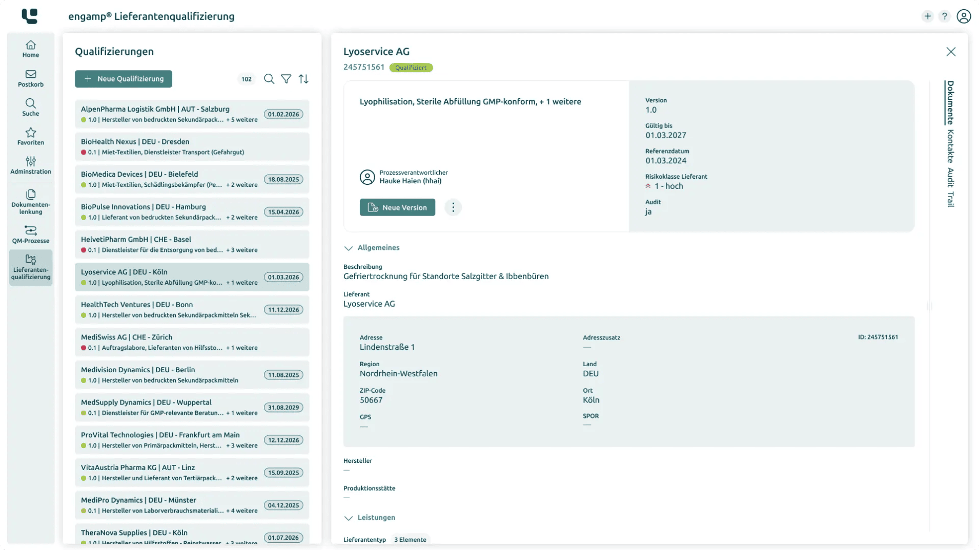 A software dashboard shows details of Lyverservice AG's supplier qualification, including version information, address and approval status. On the left-hand side, other suppliers are listed with their status and deadlines. The interface is in the colors green and white.