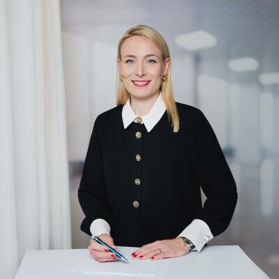 Prof. Dr. Julia Gokel, LL.M.